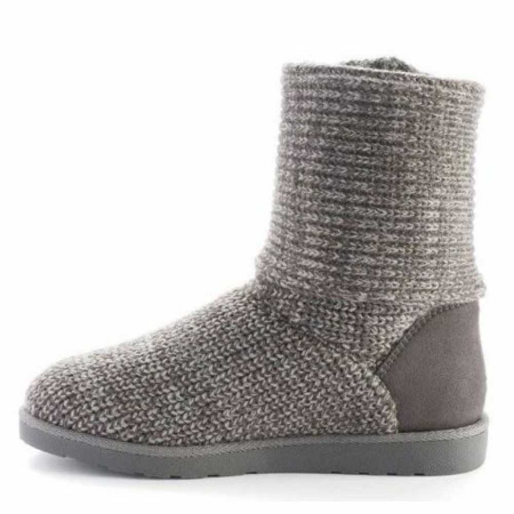 SO ankle sweater boots